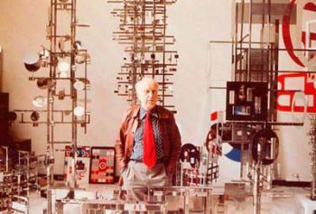 Kinetic artist Nicholas Schöffer with some of his “Spatiodynamic” sculptures