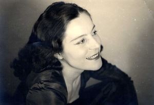 Mies' first daughter, Georgia van der Rohe, who became an actress and dancer