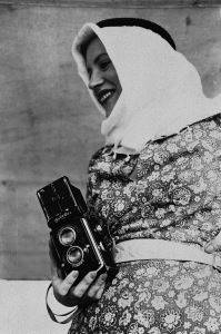<i>Lee Miller Holding her Rolleiflex Camera</i> (1935) Miller pursued photography while living in Egypt