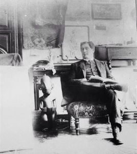 Guillaume Apollinaire, photographed by Pablo Picasso (1910)