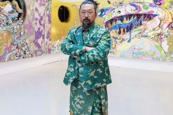 Gagosian Gallery's photograph of Murakami (2017) shows the artist in clothes reminiscent of traditional Japanese wear in a gallery displaying his art works.