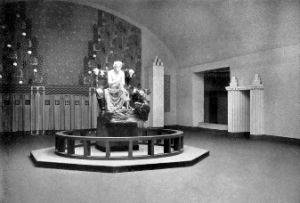 View of the 14<sup>th</sup> Secession Exhibition showing Max Klinger's larger-than-life sculpture of Ludwig van Beethoven. (1902)