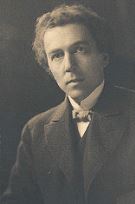 Frank Lloyd Wright at age 28 (ca. 1895-96)