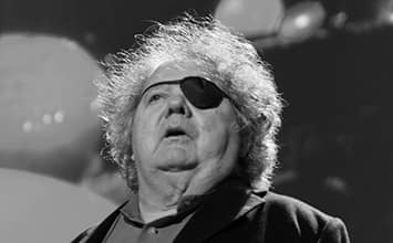 Dale Chihuly Photo