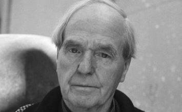 Henry Moore Photo