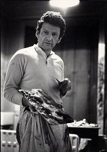 Lucian Freud working (1969) Lucian Freud working (1969)