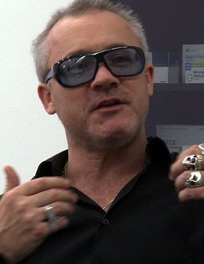 Damien Hirst Photo