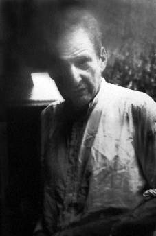 Lucian Freud. In a reaction against Minimalism and Conceptual Art, the work of School of London artists like Francis Bacon and Lucian Freud (photographed here) offered an unflinching revival in figurative painting during the 1970s and the 1980s.