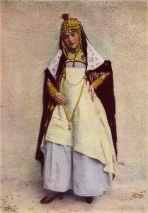 This photograph <i>A Dancer of the Cafes</i> from a 1916 issue of National Geographic Magazine depicts an Algerian dancer.