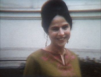Eva Hesse Biography, Life & Quotes | TheArtStory