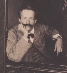 This photograph shows Hermann Obrist in 1900.