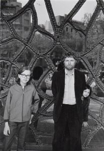 R.B. Kitaj and his son Lem and daughter Dominie, in Barcelona, 1973. Photograph by Sandra Fisher