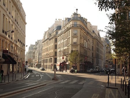 The intersection of Rue Montmartre and Rue Notre-Dame-des-Victories, the area where Ducasse lived in Paris.