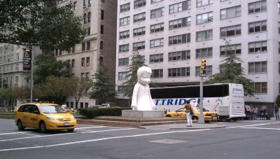 In 2010, Nara installed the twelve-foot, glossy white sculpture <i>White Ghost</i> on Park Avenue in New York City. This was his first public artwork in the city, and was installed in conjunction with his exhibit at ASIA SOCIETY titled “Nobody's Fool”.
