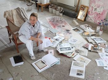 Jenny Saville in her studio, 2012. Photograph by Robin Friend.