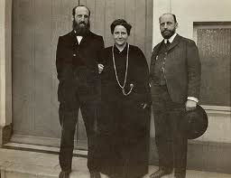 Photograph of siblings Leo, Gertrude, and Michael Stein (c. 1906)