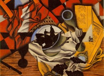 <i>Pears and grapes on a table</i> dates from the autumn of 1913 when Gris was painting in the Spanish border town of Céret with his friend and compatriot Picasso. The two men were engaged in deep discussions about the future of Cubism.