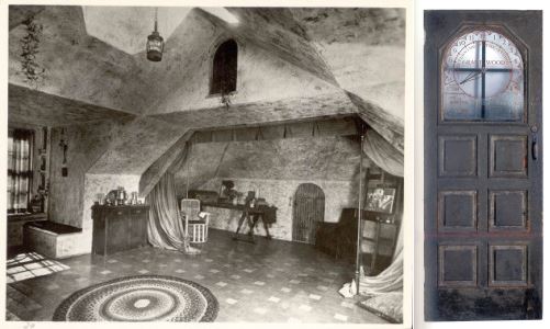 Grant Wood decorated his studio at 5 Turner Alley in his quirky personal style, and hosted many gatherings and performances during his residency. His hand-painted door, right, including a clock to indicate when he would be returning, and notes regarding why he wasn't answering, including “having a party” and “taking a bath.” (Photo courtesy of Figge Art Museum, Grant Wood Archives; Door, Cedar Rapids Museum of Art, Gift of Harriet Y. and John B. Turner II.)