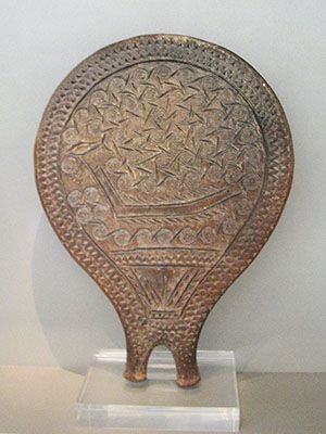 Cycladic frying pan (2800-2300 BCE)