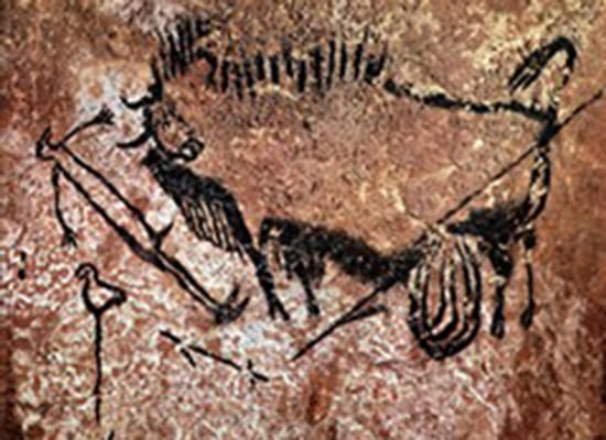 شخصية ذكر برأس طائر وثور بيسون منزوع الأحشاء (16000-14000 قبل الميلاد)