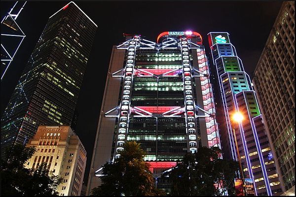 Hong Kong and Shanghai Bank Headquarters (1986)