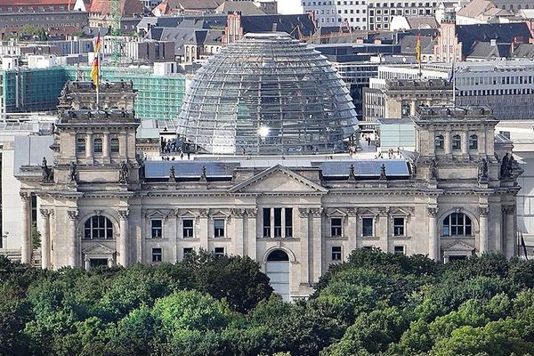 Reichstag, New German Parliament (1999)