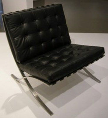 Barcelona Chair (1929)