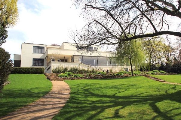 Tugendhat House, Brno, Czech Republic (1928-30)