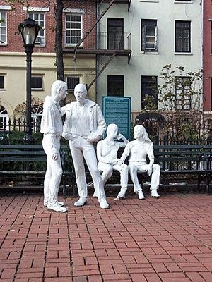 George Segal: Gay Liberation (1979)