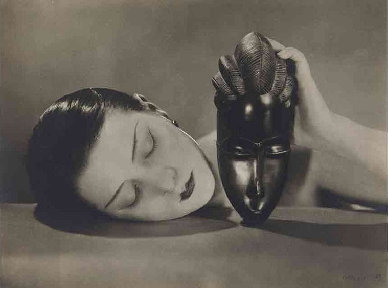 Noire et Blanche (Black and White) (1926)