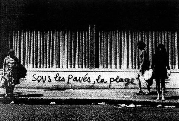 Unknown artist: "Sous les pavés, la plage!" ("Under the paving stones, there is a beach!") (1968)
