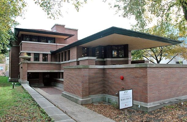 Frederick C. Robie House (1908-09)